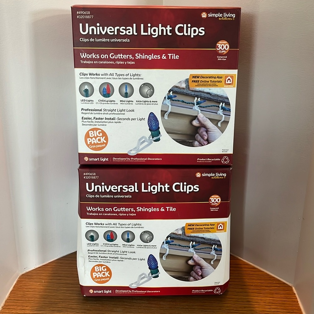 Universal light clips